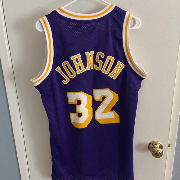 Magic Johnson Lakers Jersey - Picture 4 of 4